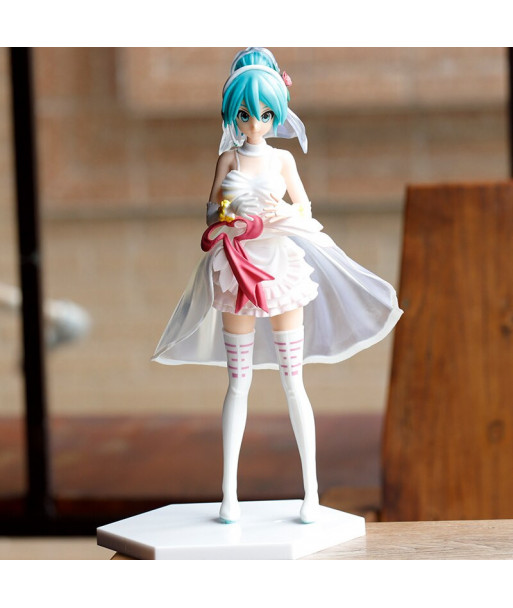 18cm Hatsune Miku Tied Hair White Dress Action Figure Toy